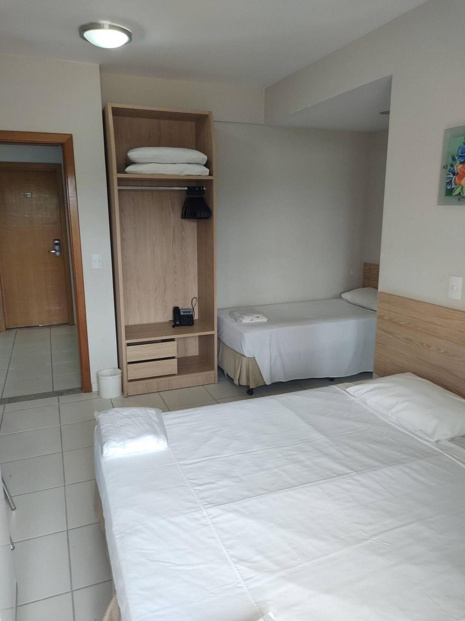 Suite Golden Express Roberto Imoveis Калдас Новас Екстериор снимка