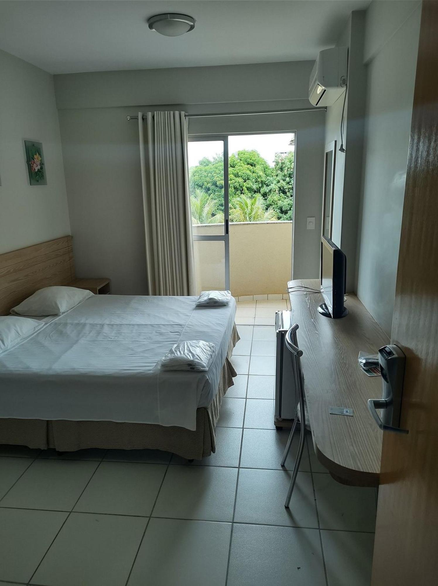 Suite Golden Express Roberto Imoveis Калдас Новас Екстериор снимка