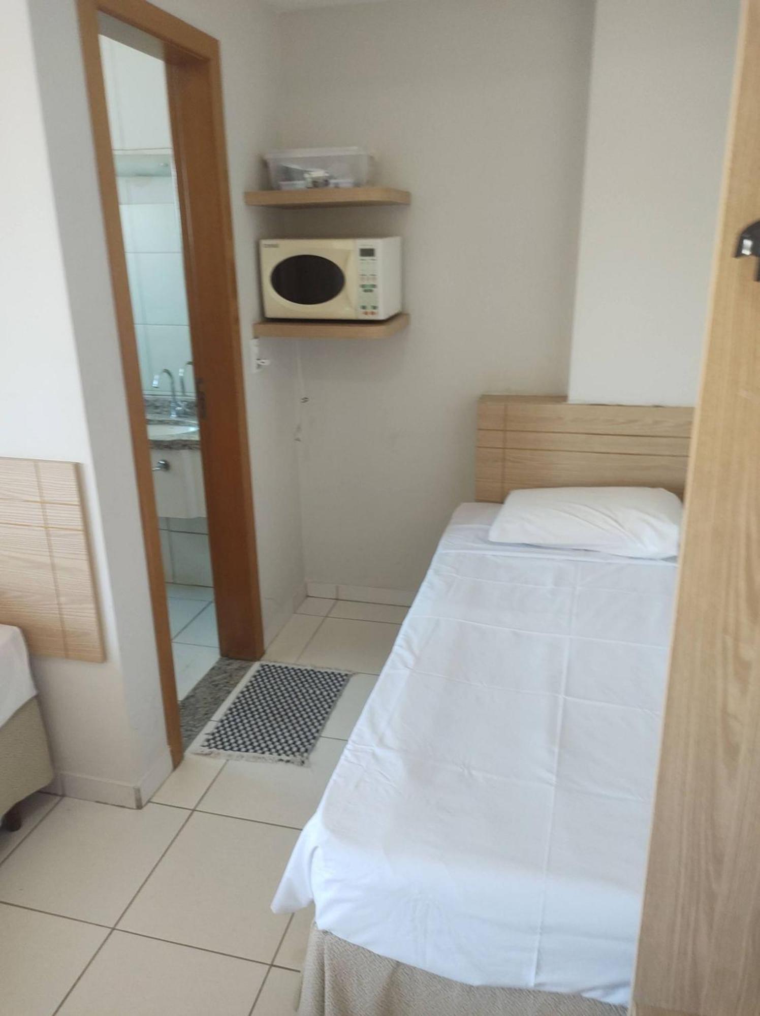 Suite Golden Express Roberto Imoveis Калдас Новас Екстериор снимка